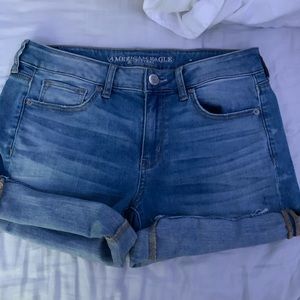 barley worn american eagle jean shorts